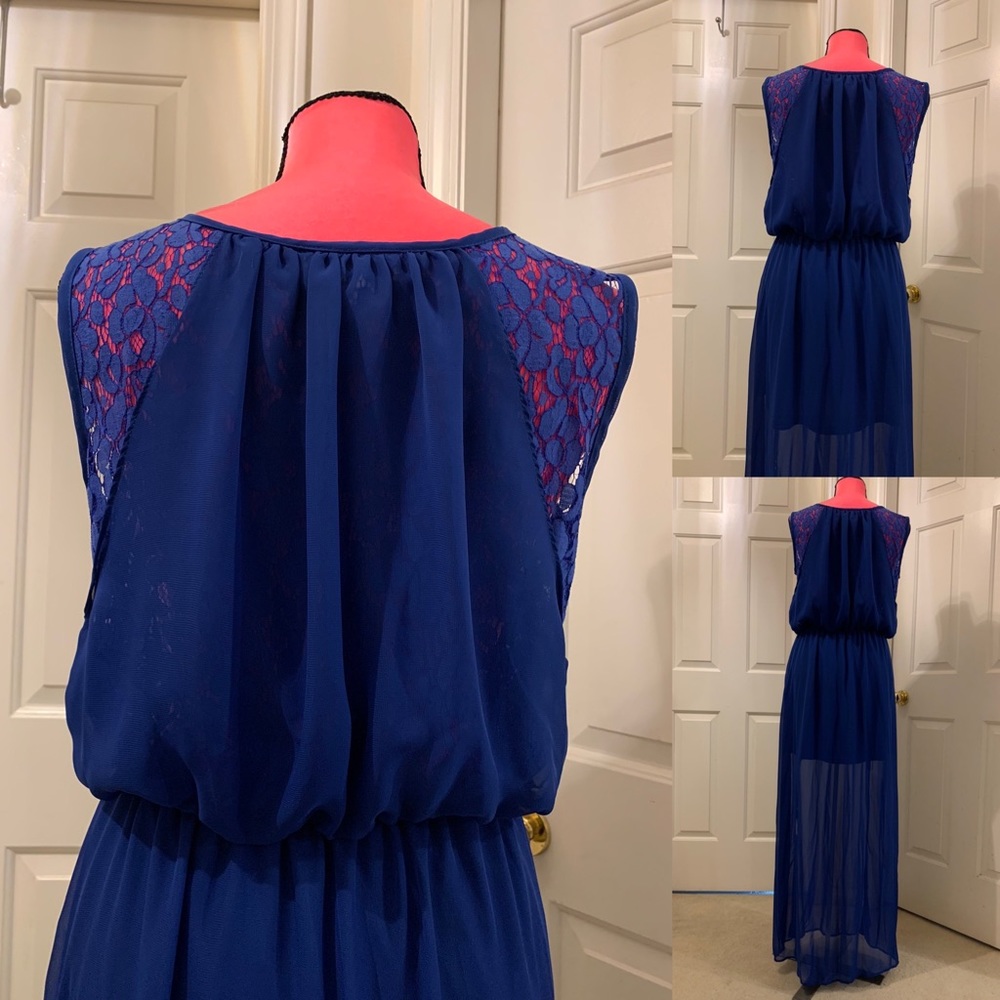 Wendy Wise peekaboo bodice lace dress - Picture 6 of 7